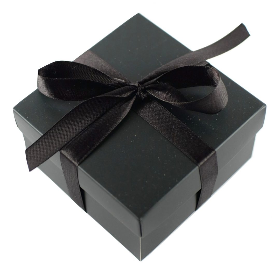Коробка подарочная для фото и флешки №5 | Wood Box